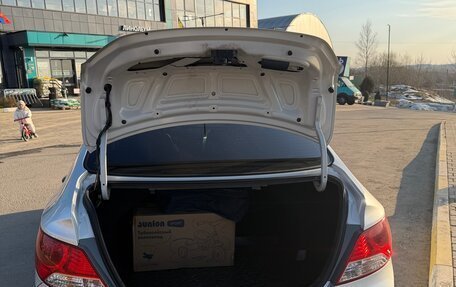 Hyundai Solaris II рестайлинг, 2011 год, 730 000 рублей, 11 фотография