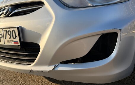 Hyundai Solaris II рестайлинг, 2011 год, 730 000 рублей, 18 фотография