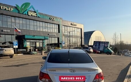 Hyundai Solaris II рестайлинг, 2011 год, 730 000 рублей, 3 фотография