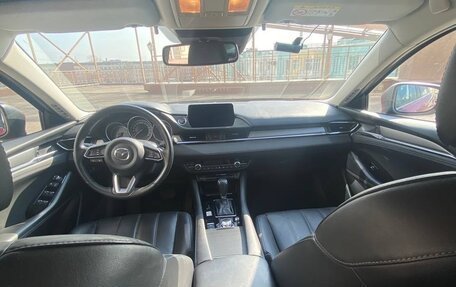 Mazda 6, 2018 год, 2 800 000 рублей, 12 фотография