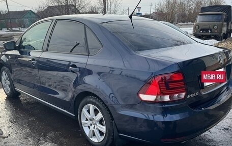 Volkswagen Polo VI (EU Market), 2015 год, 1 050 000 рублей, 2 фотография