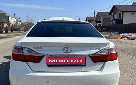 Toyota Camry, 2015 год, 1 770 000 рублей, 2 фотография