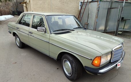 Mercedes-Benz W123, 1984 год, 600 000 рублей, 3 фотография