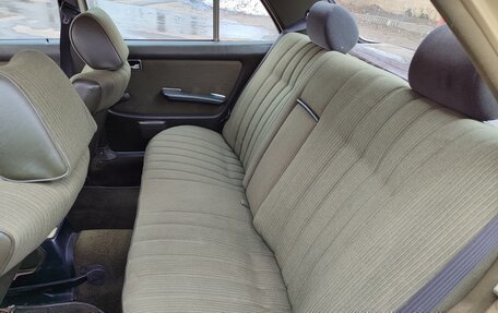 Mercedes-Benz W123, 1984 год, 600 000 рублей, 13 фотография