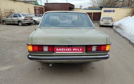 Mercedes-Benz W123, 1984 год, 600 000 рублей, 6 фотография