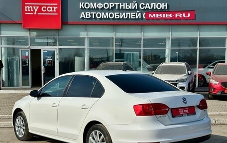 Volkswagen Jetta VI, 2013 год, 930 000 рублей, 6 фотография