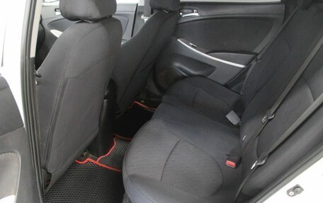 Hyundai Solaris II рестайлинг, 2014 год, 780 000 рублей, 17 фотография