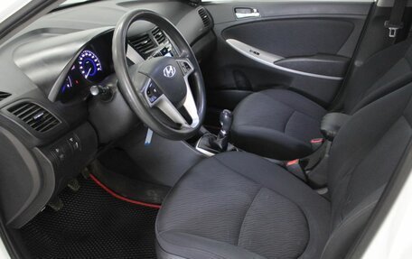 Hyundai Solaris II рестайлинг, 2014 год, 780 000 рублей, 21 фотография