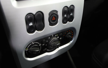 Renault Sandero I, 2014 год, 669 000 рублей, 13 фотография