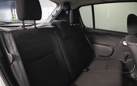 Renault Sandero I, 2014 год, 669 000 рублей, 18 фотография