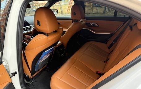 BMW 3 серия, 2021 год, 4 650 000 рублей, 10 фотография