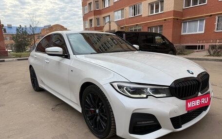 BMW 3 серия, 2021 год, 4 650 000 рублей, 2 фотография