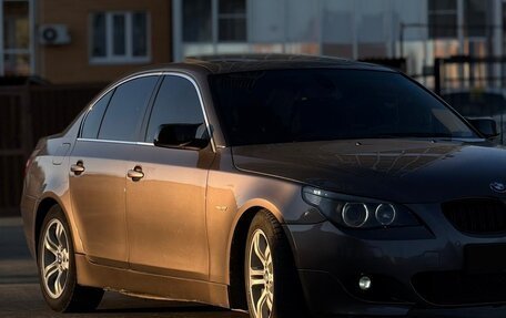 BMW 5 серия, 2004 год, 1 100 000 рублей, 5 фотография