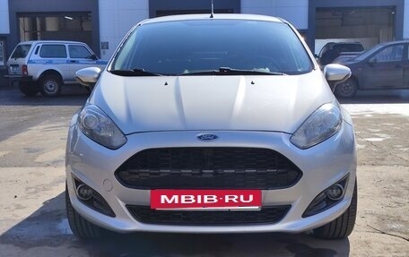 Ford Fiesta, 2016 год, 800 000 рублей, 4 фотография