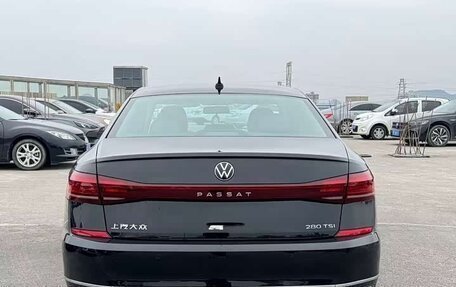 Volkswagen Passat B8 рестайлинг, 2023 год, 2 700 000 рублей, 5 фотография