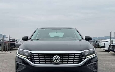 Volkswagen Passat B8 рестайлинг, 2023 год, 2 700 000 рублей, 2 фотография