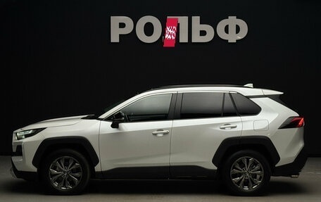 Toyota RAV4, 2024 год, 3 950 000 рублей, 6 фотография