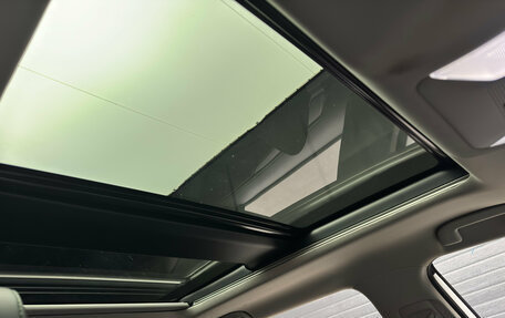 Toyota RAV4, 2024 год, 3 950 000 рублей, 28 фотография