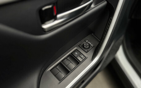 Toyota RAV4, 2024 год, 3 950 000 рублей, 16 фотография