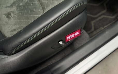 Toyota RAV4, 2024 год, 3 950 000 рублей, 26 фотография