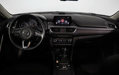 Mazda 6, 2017 год, 1 999 000 рублей, 9 фотография