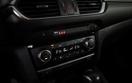 Mazda 6, 2017 год, 1 999 000 рублей, 14 фотография