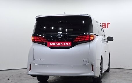 Toyota Alphard, 2025 год, 10 785 000 рублей, 3 фотография