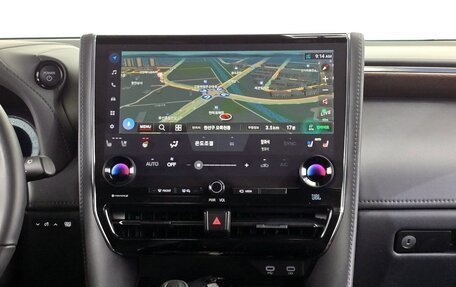 Toyota Alphard, 2025 год, 10 785 000 рублей, 18 фотография