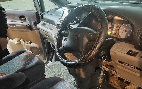 Nissan Serena II, 2000 год, 410 000 рублей, 10 фотография