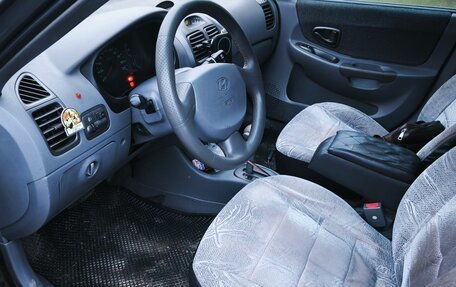 Hyundai Accent II, 2004 год, 330 000 рублей, 7 фотография