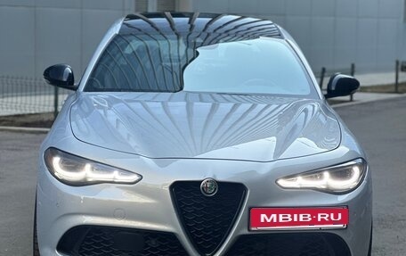 Alfa Romeo Giulia II, 2023 год, 4 800 000 рублей, 2 фотография