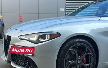 Alfa Romeo Giulia II, 2023 год, 4 800 000 рублей, 8 фотография