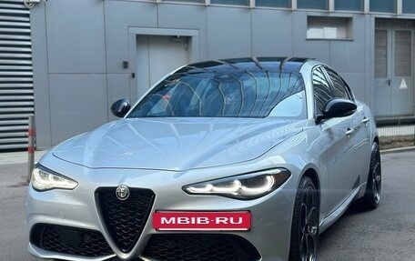 Alfa Romeo Giulia II, 2023 год, 4 800 000 рублей, 12 фотография