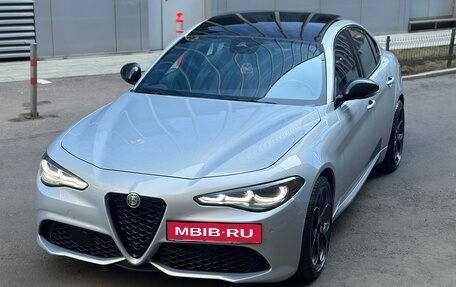 Alfa Romeo Giulia II, 2023 год, 4 800 000 рублей, 9 фотография