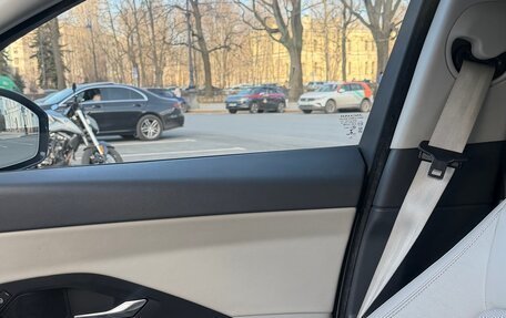 Jaguar E-Pace, 2019 год, 2 200 000 рублей, 5 фотография