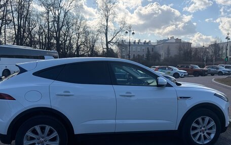 Jaguar E-Pace, 2019 год, 2 200 000 рублей, 13 фотография