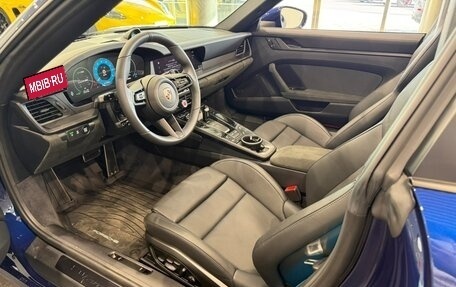 Porsche 911, 2025 год, 27 000 000 рублей, 12 фотография