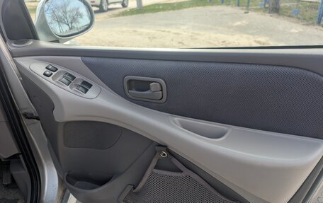 Nissan Tino, 1999 год, 295 000 рублей, 25 фотография