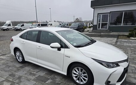 Toyota Corolla, 2021 год, 1 750 000 рублей, 7 фотография