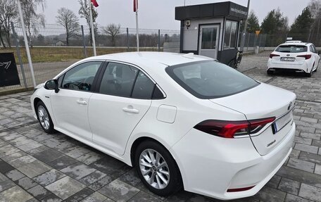 Toyota Corolla, 2021 год, 1 750 000 рублей, 9 фотография