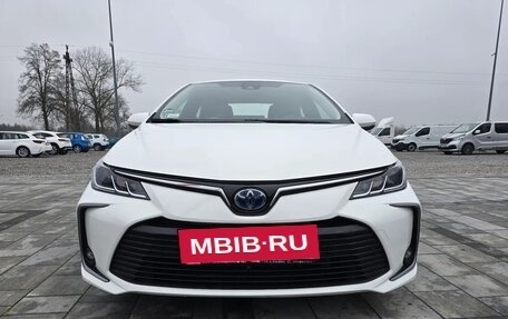 Toyota Corolla, 2021 год, 1 750 000 рублей, 2 фотография