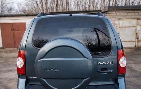 Chevrolet Niva I рестайлинг, 2019 год, 900 000 рублей, 4 фотография