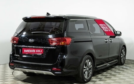 KIA Carnival III, 2018 год, 2 799 700 рублей, 5 фотография