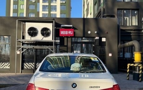 BMW 3 серия, 2011 год, 1 300 000 рублей, 8 фотография