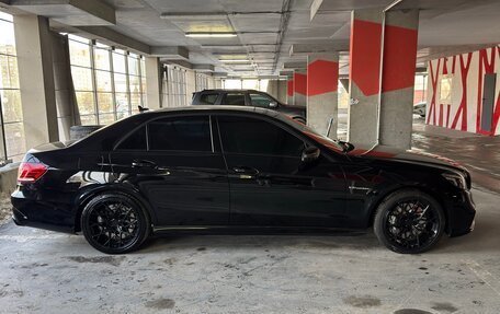 Mercedes-Benz E-Класс AMG, 2014 год, 2 700 000 рублей, 3 фотография