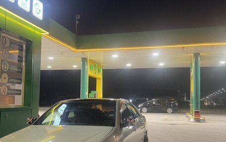 Toyota Mark II IX (X110), 2001 год, 600 000 рублей, 6 фотография