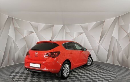 Opel Astra J, 2015 год, 1 195 000 рублей, 2 фотография