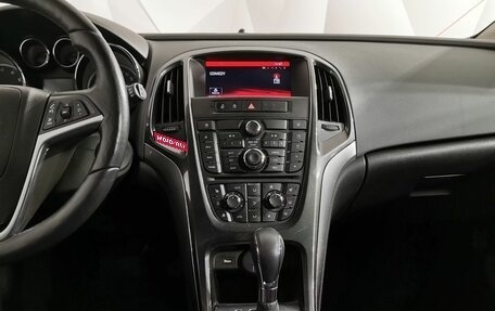 Opel Astra J, 2015 год, 1 195 000 рублей, 15 фотография