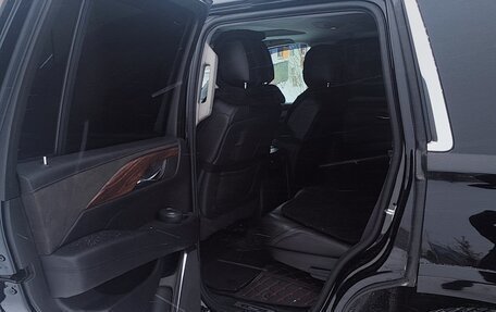 Cadillac Escalade IV, 2016 год, 3 600 000 рублей, 18 фотография