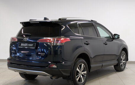 Toyota RAV4, 2018 год, 2 850 000 рублей, 5 фотография